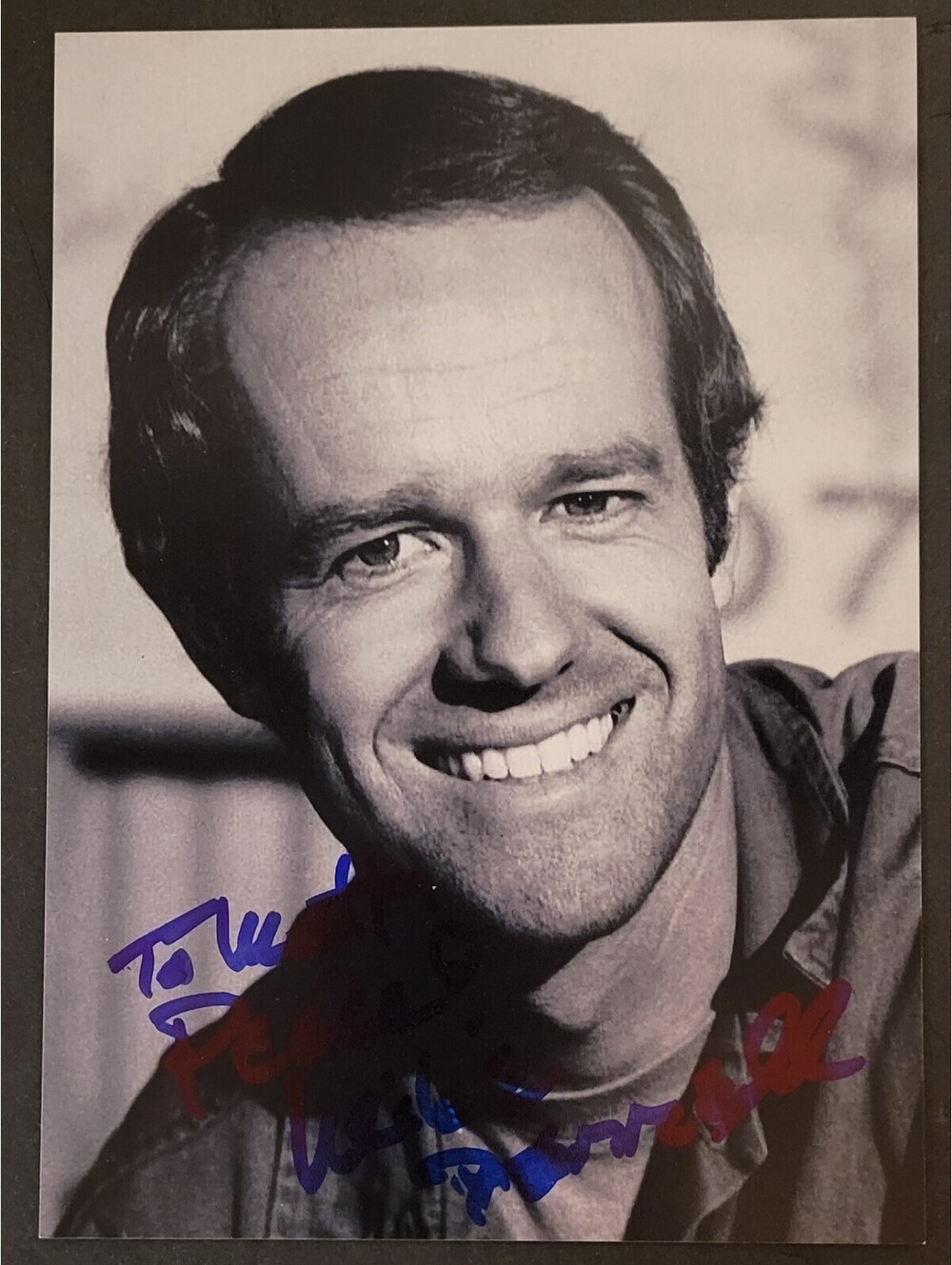 Mike Farrell Actor Television MASH Autographed Signed 5"x7" Photo